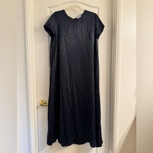 NWOT Nordstrom Navy Textured Maxi Dress